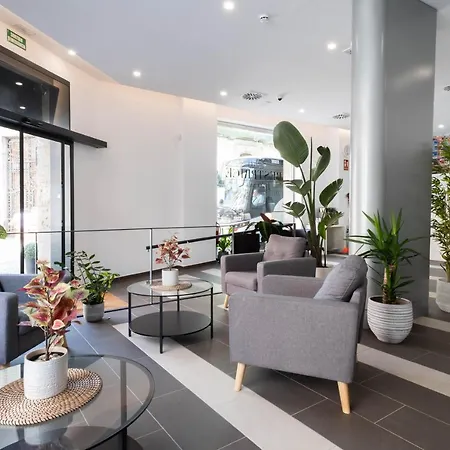 Bestprice ホテル ジローナ